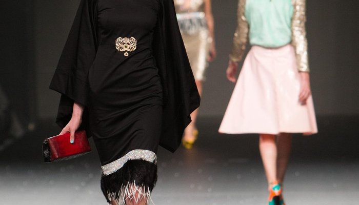 欧码服装款式：优雅合身，从尺码到风格的全方位指南